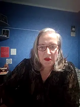 Feelineducentre online show from 11.06.25