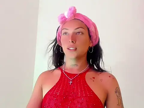 Snapshot of Megan_Gil_ chatting on 09.08.25 Megan Gil online show from 09.08.25