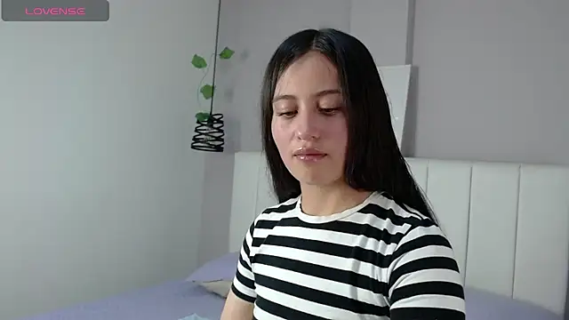 Zaaida  online show from 02.24.26