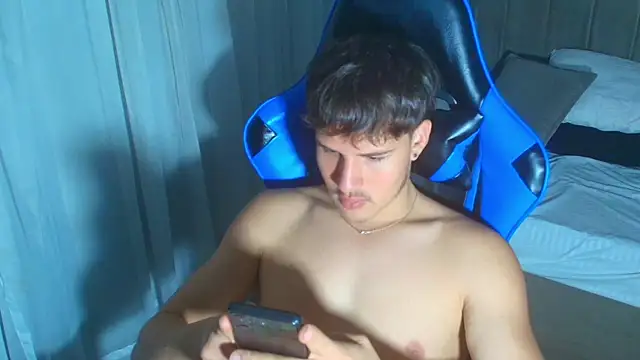 SEXYBOY VC online show from 10.03.25