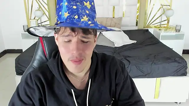 SEXYBOY VC online show from 10.31.25