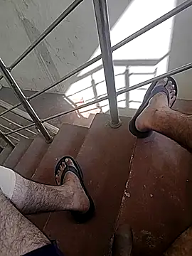 Snapshot of monty935 chatting on 11.09.25 monty935 online show from 11.09.25