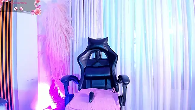 ivonyMiller online show from 10.13.25