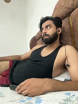 hottestboy03 online show from 10.04.25