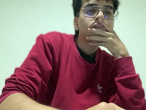 Snapshot of AxelAndJeremy chatting on 10.03.25 AxelAndJeremy online show from 10.03.25