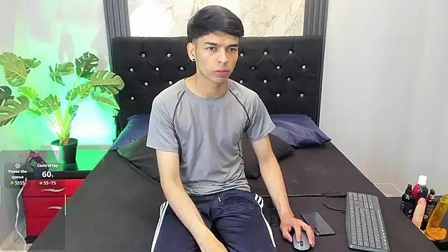 OnlyJos online show from 09.27.25