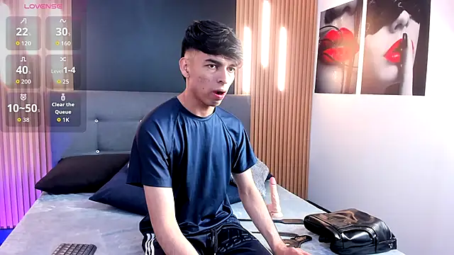 OnlyJos online show from 10.29.25