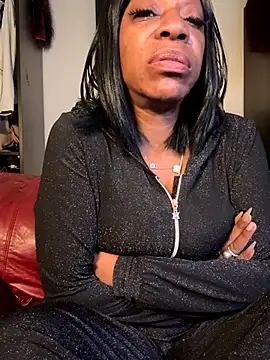 Snapshot of Kennady_Buxum_Goddess chatting on 09.17.25 Kennady Buxum Goddess online show from 09.17.25