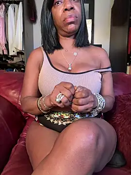 Snapshot of Kennady_Buxum_Goddess chatting on 09.22.25 Kennady Buxum Goddess online show from 09.22.25