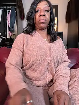 Snapshot of Kennady_Buxum_Goddess chatting on 10.07.25 Kennady Buxum Goddess online show from 10.07.25