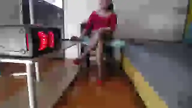 LADY-IN-BLACK online show from 10.02.25