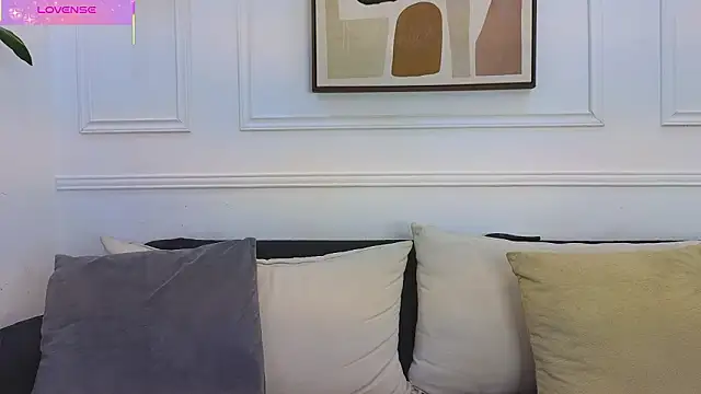 Macarena 05 online show from 02.28.26