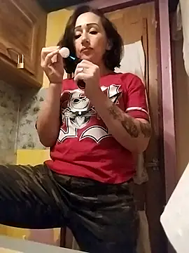 Dirtywhitebitch5150 online show from 09.23.25