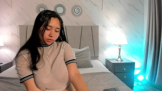 Karoll Teyes online show from 09.30.25