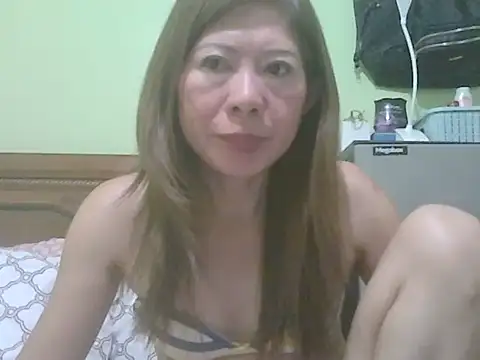 Snapshot of Sexyjenny4u chatting on 09.14.25 Sexyjenny4u online show from 09.14.25