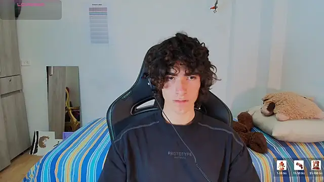 Nude Boy18 online show from 03.04.26