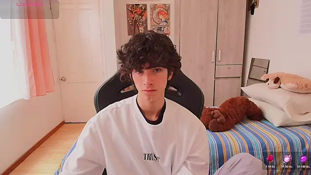 Nude Boy18 online show from 04.09.26