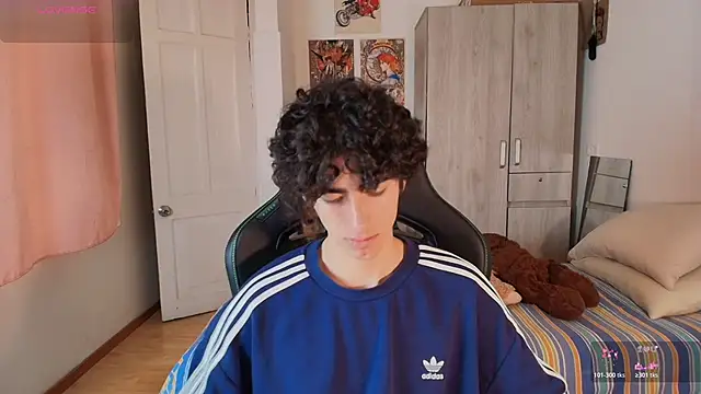 Nude Boy18 online show from 04.14.26