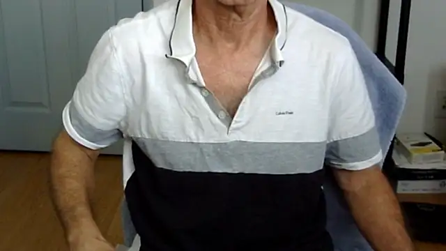 Snapshot of funone1999 chatting on 11.03.25 funone1999 online show from 11.03.25