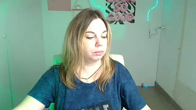 Jessica Amore online show from 10.15.25