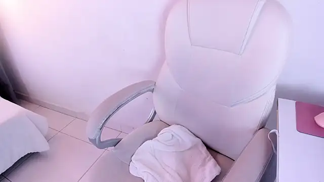 Angel kanon online show from 09.26.25