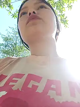 XoiXoi232 online show from 04.12.26