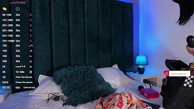 kate cass online show from 09.26.25