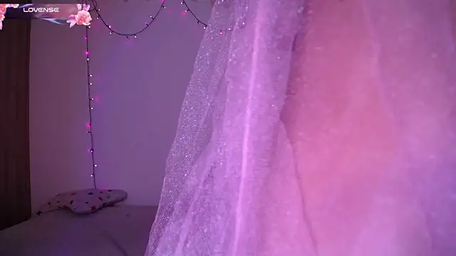 dark  nymph online show from 02.15.26