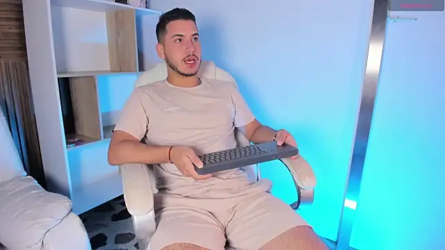 Axel grey  online show from 09.26.25