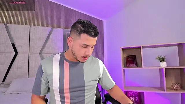 Axel grey  online show from 02.24.26