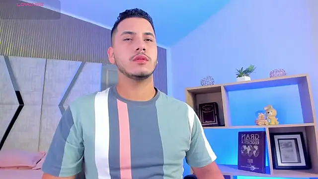 Axel grey  online show from 04.01.26