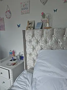 Angeldelightt online show from 09.19.25