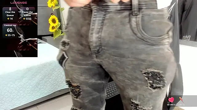 Jheampiiero online show from 04.04.26