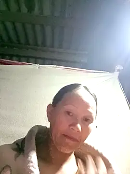 Snapshot of MaiHoa69 chatting on 10.08.25 MaiHoa69 online show from 10.08.25