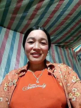 Bliss rose online show from 11.21.25