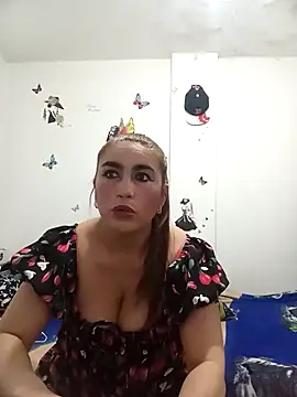 AddyStuart  online show from 09.29.25