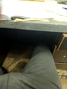 hotboy43339 online show from 10.13.25