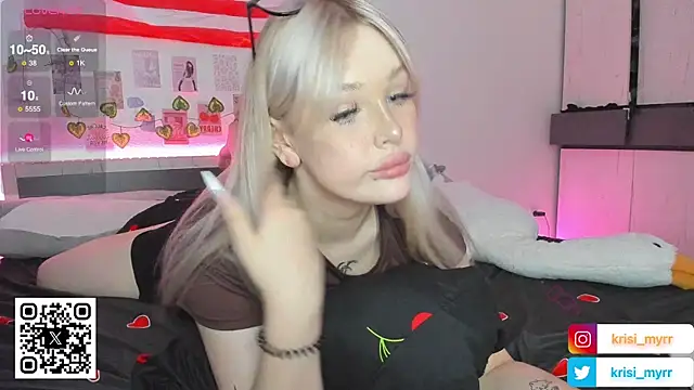 Snapshot of myrzilka chatting on 10.08.25 myrzilka online show from 10.08.25