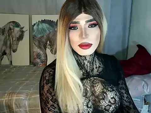 Snapshot of terra_HORSECOCK chatting on 09.23.25 terra HORSECOCK online show from 09.23.25