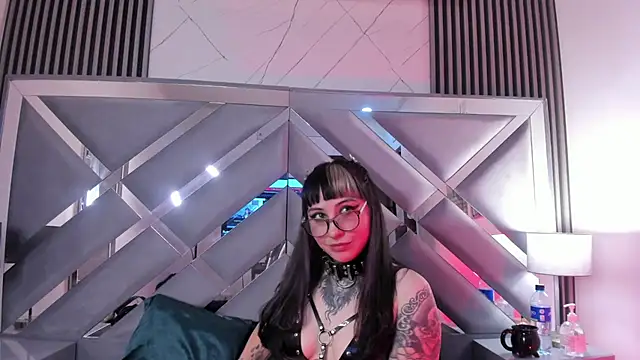 Ravenna666  online show from 01.11.26