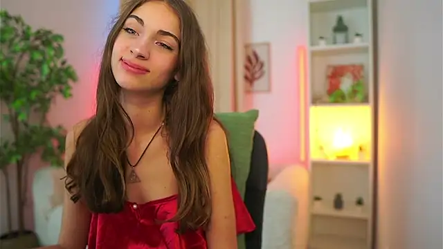 Snapshot of Sophie__Nice chatting on 09.27.25 Sophie  Nice online show from 09.27.25