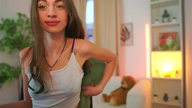 Snapshot of Sophie__Nice chatting on 10.02.25 Sophie  Nice online show from 10.02.25
