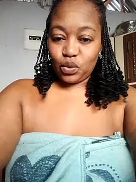 BigAssjuicy26 online show from 10.15.25