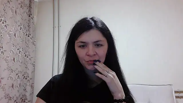 Amanda Soft online show from 10.12.25