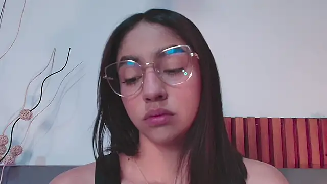 IvyJhons online show from 09.19.25