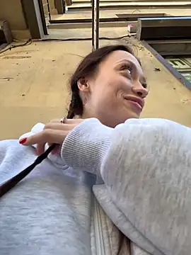 EstaVista online show from 09.28.25