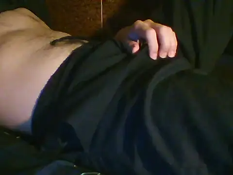 Snapshot of Kunbet chatting on 12.17.25 Kunbet online show from 12.17.25