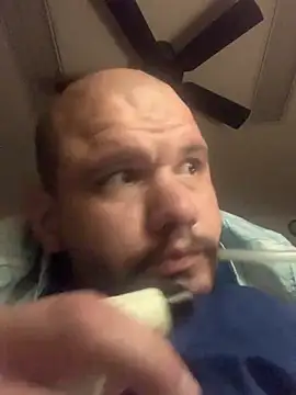 shakeweight online show from 04.02.26