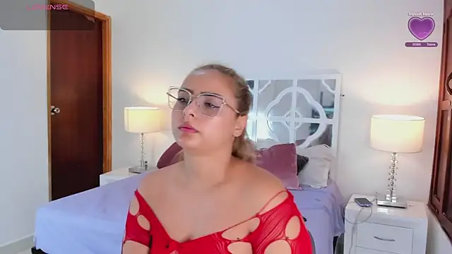 MikaelaStone online show from 10.09.25