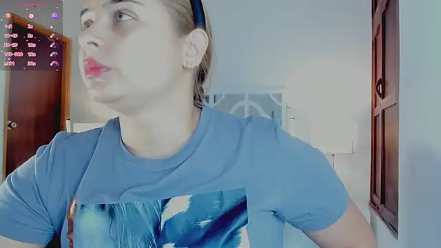 MikaelaStone online show from 01.10.26